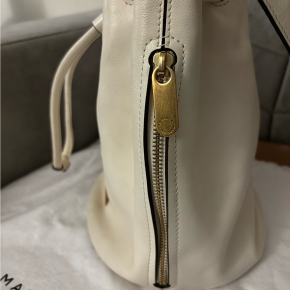 Marc by Marc Jacobs bucket bag - Picture 4 of 10